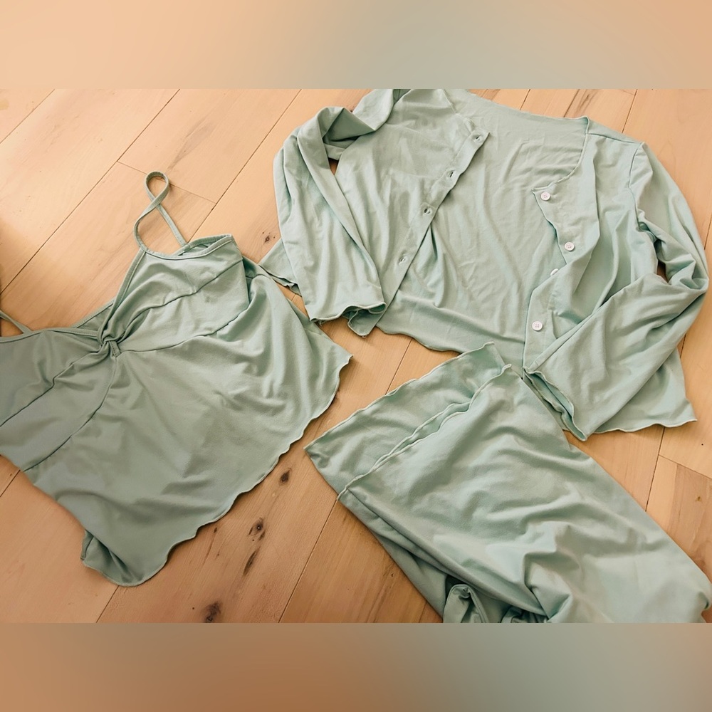 3 Piece Mint Green Women's Sleepwear Set*Cardigan/Tank/Pants NWOT Large - Picture 13 of 16